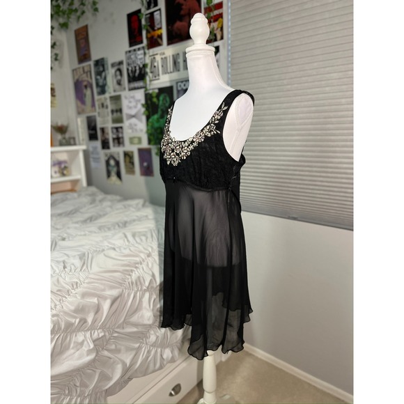 Linea Donatella Black Lace Sheer Chemise Lingerie M Beaded Floral Appliqué - Picture 2 of 9